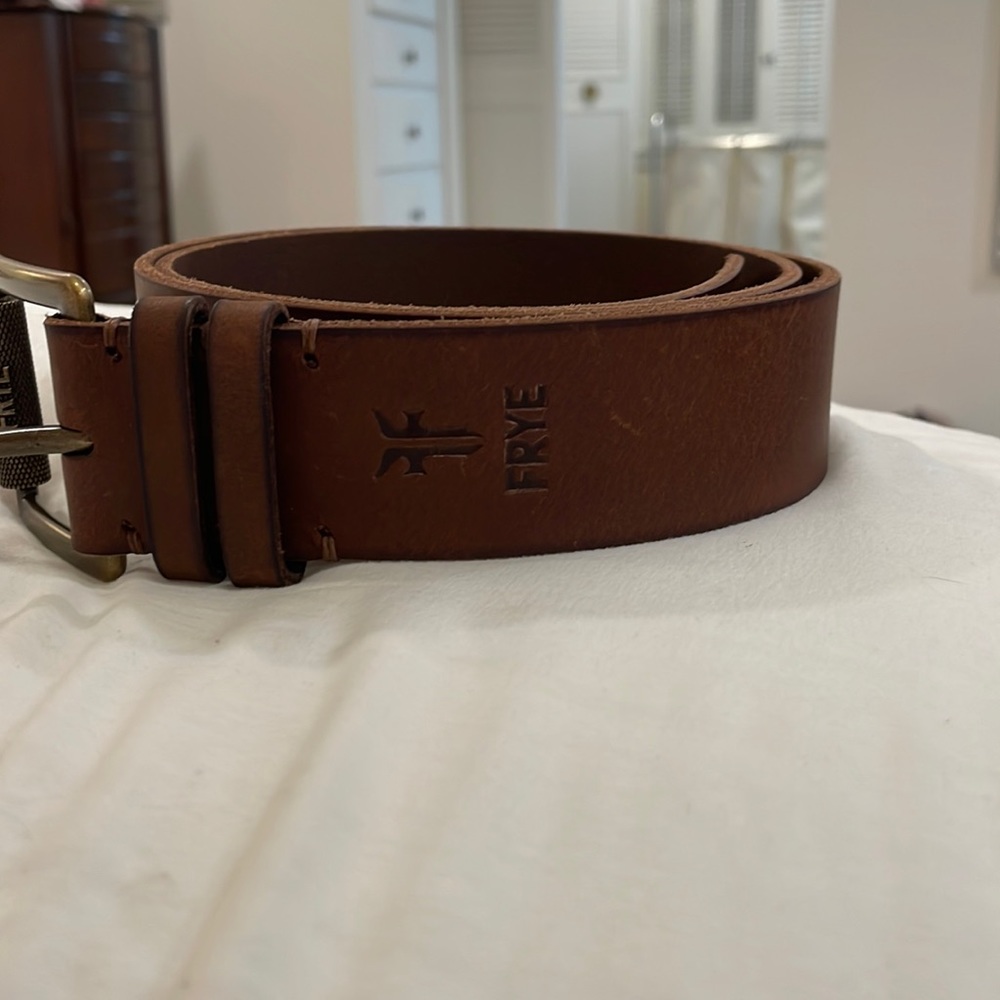 NWOT FRYE Leather Belt Size 36